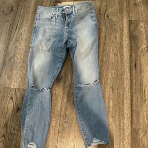 Good American Light Blue Distressed Cropped Jeans